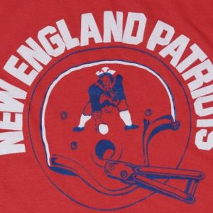 Vintage 1980s NEW ENGLAND PATRIOTS Helmet Logo T-Shirt