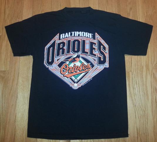 VTG 90s MLB Baltimore Orioles T-Shirt Logo Athletic Sz L | Defunkd