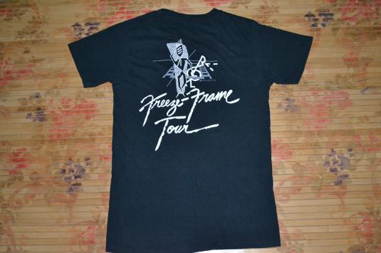 Vintage 1981 THE J. GEILS BAND Freeze Frame Concert T-shirt | Defunkd