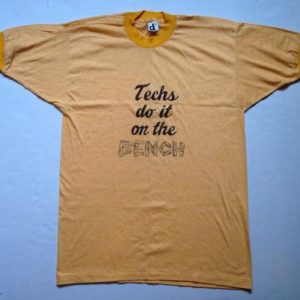 Vintage heather yellow "Techs Do It On The Bench" t-shirt