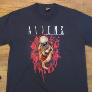 Vintage 1991 rare Aliens movie 3D Chestburster t-shirt