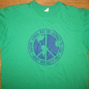 Vintage 1990 Elementary school Earth Day t-shirt, L-XL