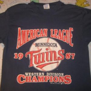 Vintage 1987 MN Twins World Series champs t-shirt