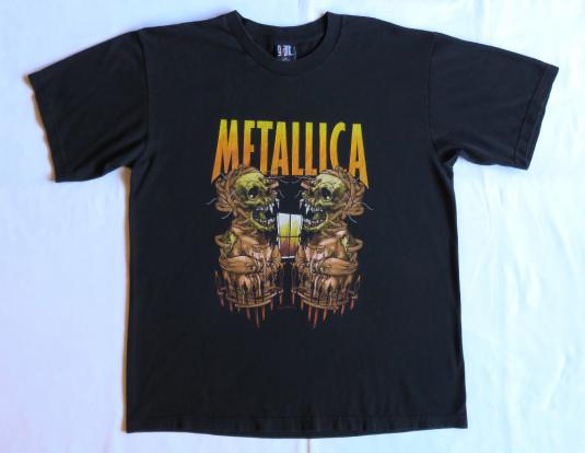 Metallica 00’s Summer Sanitarium Vintage T Shirt Concert | Defunkd