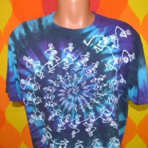 vintage 1990 GRATEFUL DEAD tie dye spiral skeletons t-shirt