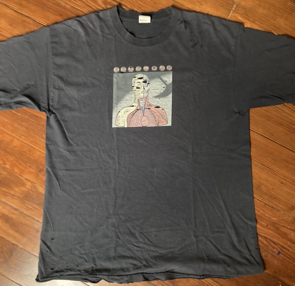 vintage Pearl Jam Anatomy t-shirt